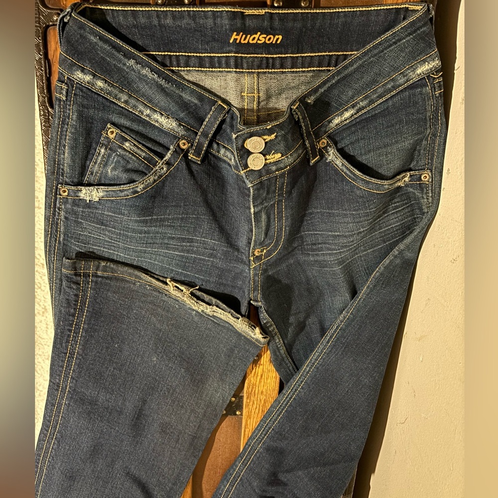 Hudson Jeans vintage, early 2000’s, low rise flare, size 29